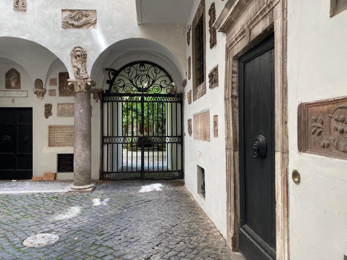 Rome Center, Luxury & History In Via Monserrato Eksteriør bilde
