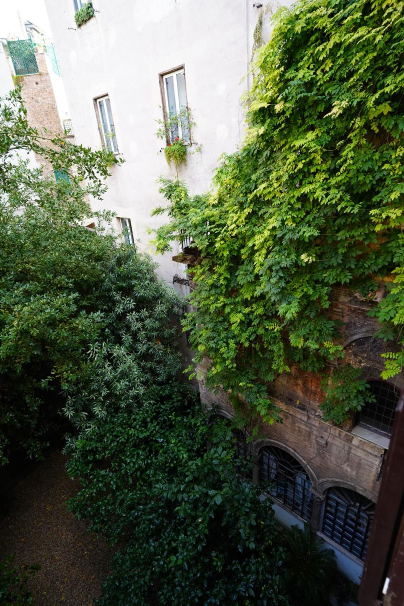 Rome Center, Luxury & History In Via Monserrato Eksteriør bilde